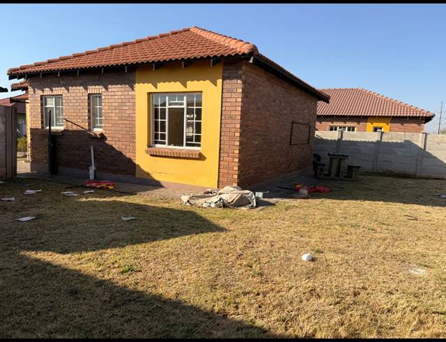 3 BEDROOM HOUSE FOR SALE IN WATERVAL EAST